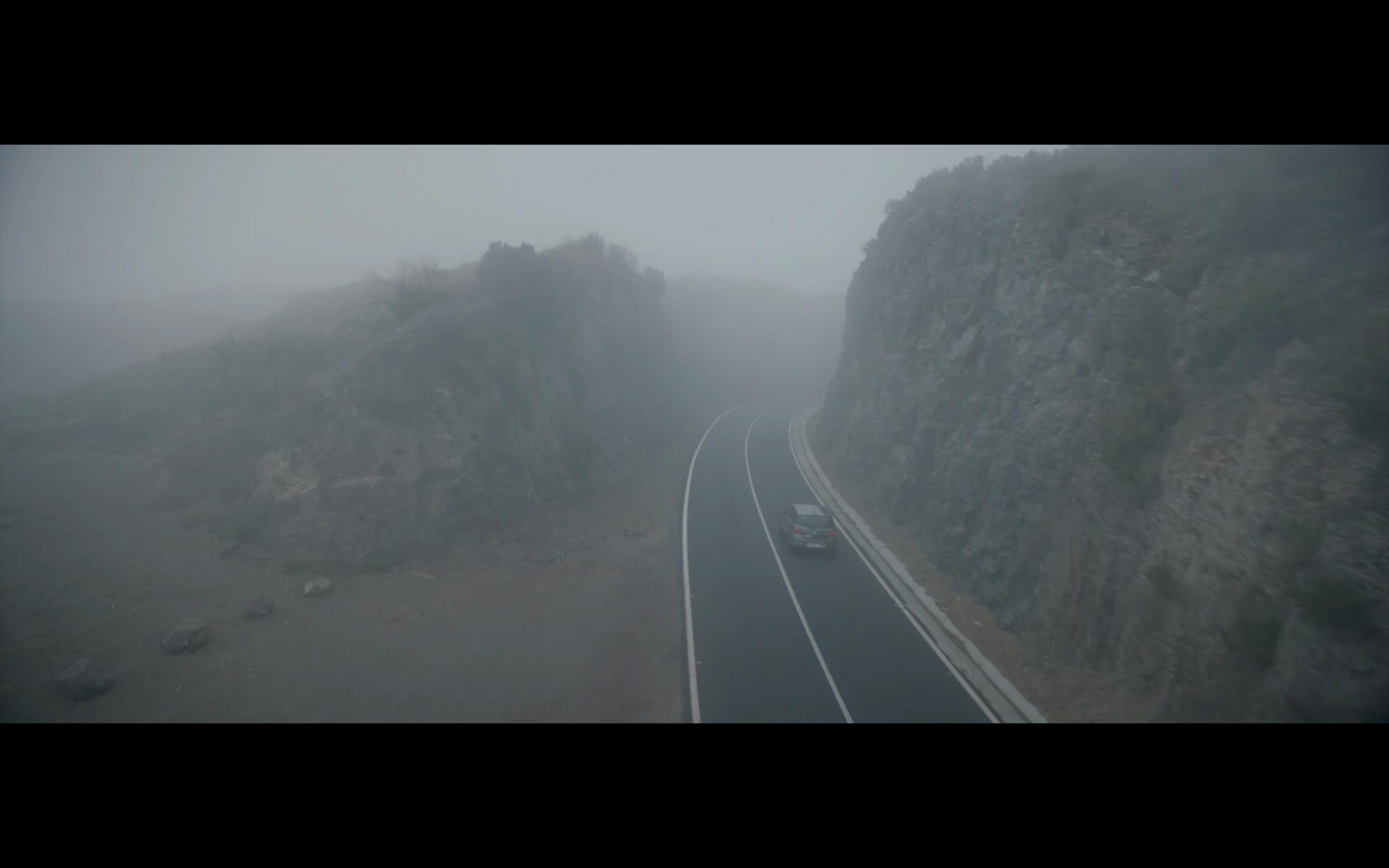 The mist and the maider - Featured Still